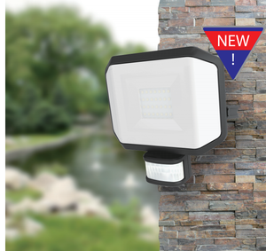 LED floodlight with sensor